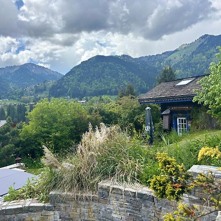 Micro-Lodge, Le Petit Nid D'Amour มงทริองด์ ภายนอก รูปภาพ