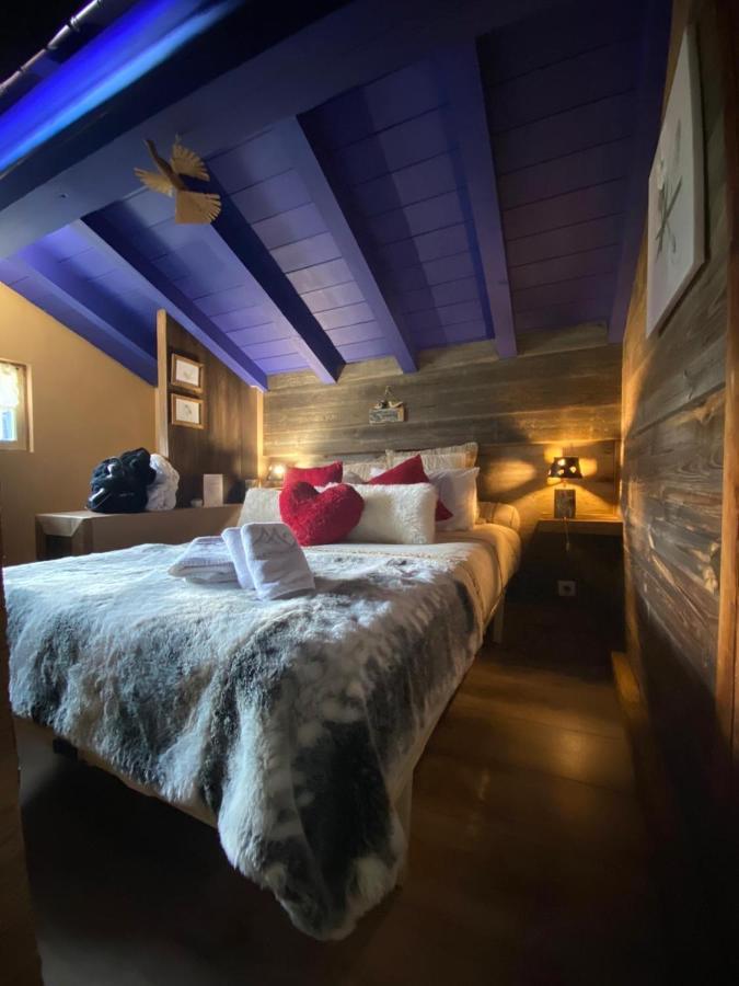 Micro-Lodge, Le Petit Nid D'Amour มงทริองด์ ภายนอก รูปภาพ