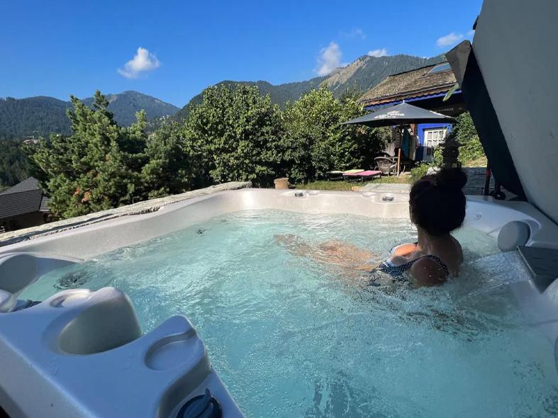 Micro-Lodge, Le Petit Nid D'Amour มงทริองด์ ภายนอก รูปภาพ
