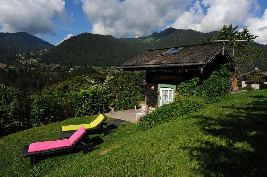 Micro-Lodge, Le Petit Nid D'Amour มงทริองด์ ภายนอก รูปภาพ