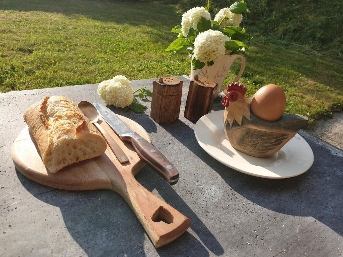 Micro-Lodge, Le Petit Nid D'Amour มงทริองด์ ภายนอก รูปภาพ
